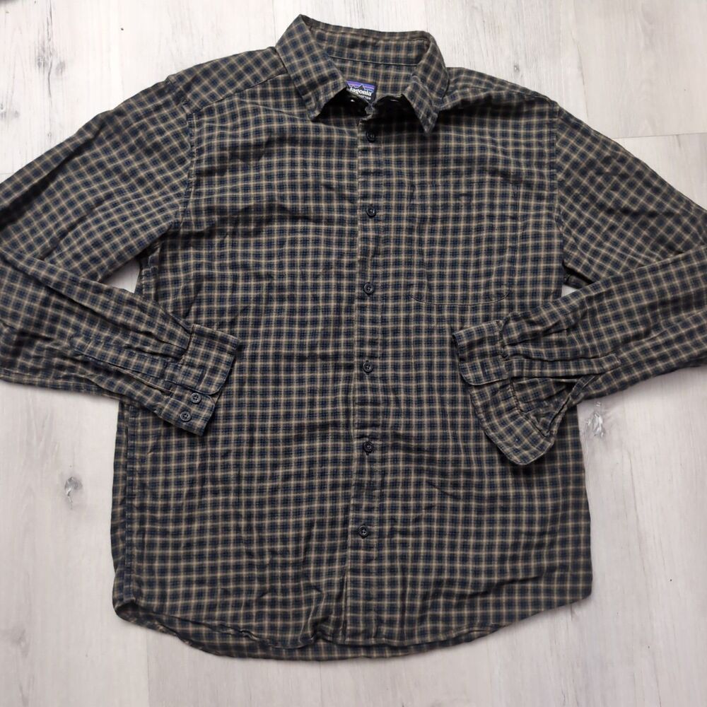Patagonia Vjosa River Shirt Mens Size Medium Plaid Check Long Sleeve